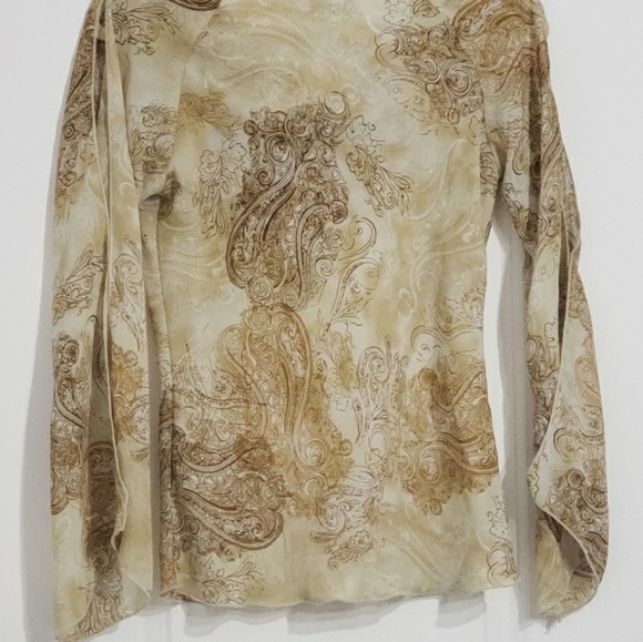 Top - Picture 2 of 2